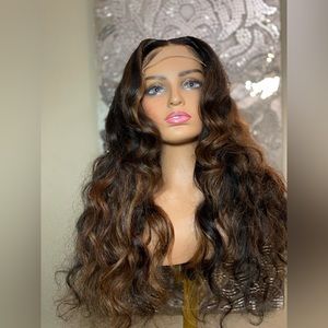 24 inch highlights wig  5x5 lace closure